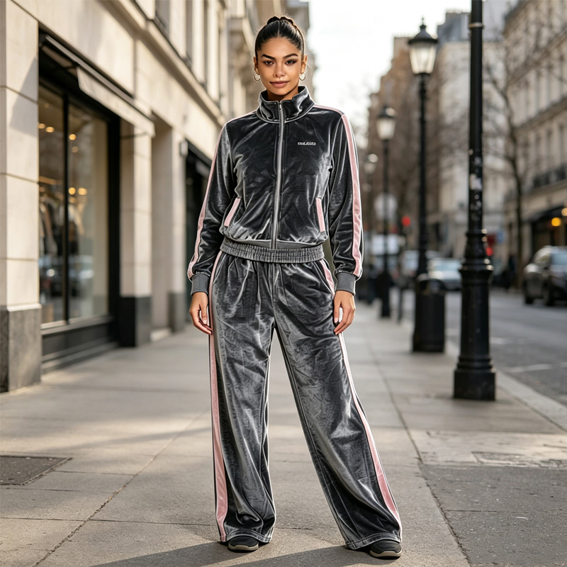 Ladies Velour Set Wholesale Guide: Stretch Glossy Velour Tracksuits for Bulk & Private Label Buyers